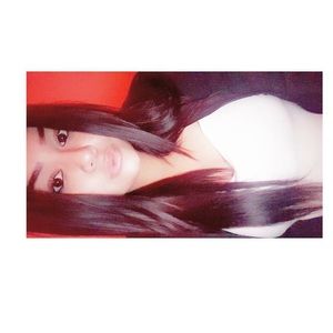 Meet your Posher, Catherine